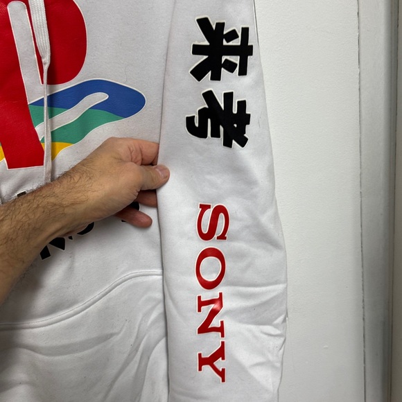 PlayStation Logo White Hoodie - Picture 4 of 6